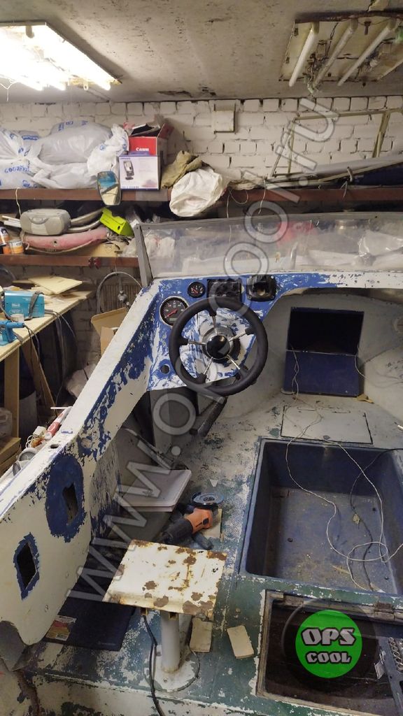 Покраска стеклопластиковой лодки Ладога 2 полиуретановыми эмалями
