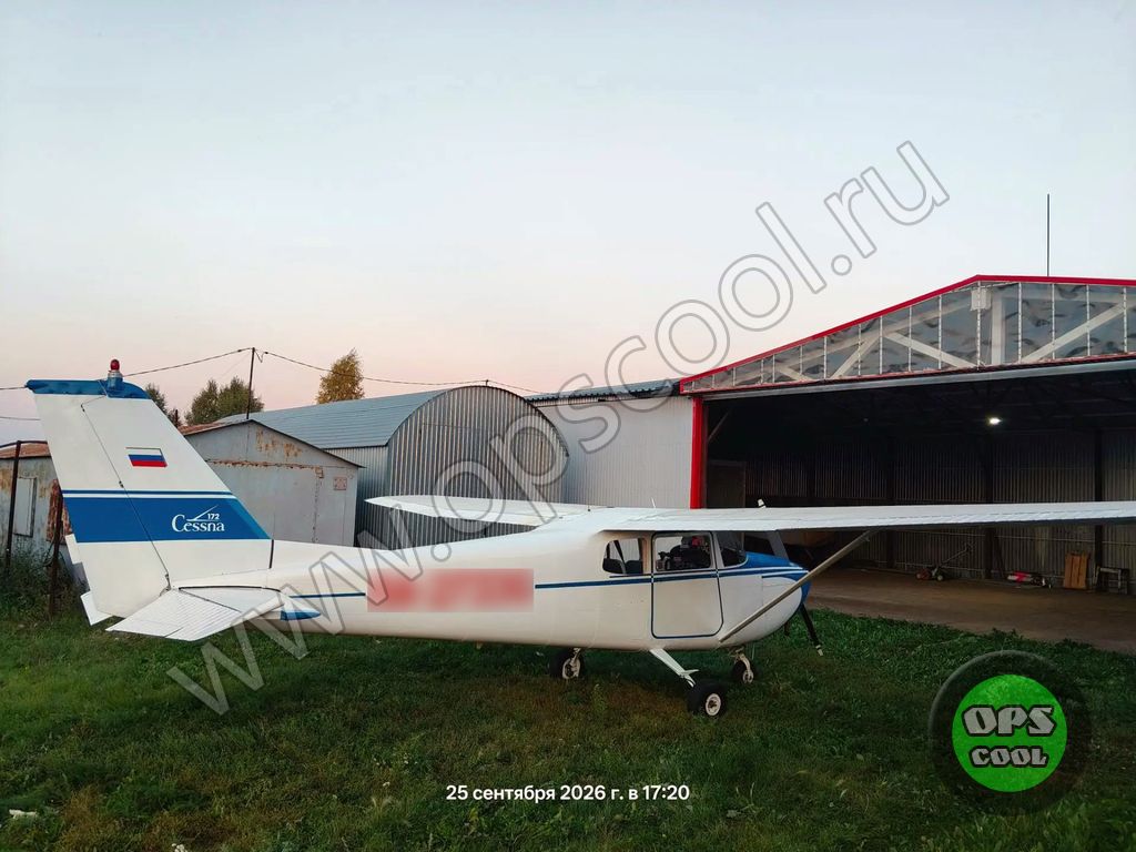 Чем покрасить самолет Cessna 172?